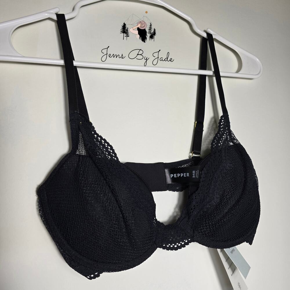 Pepper Bra Womens 34B Black Lace Underwire Adjustable Straps NWT